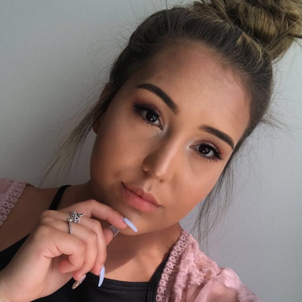 Meet your Posher, Maddie